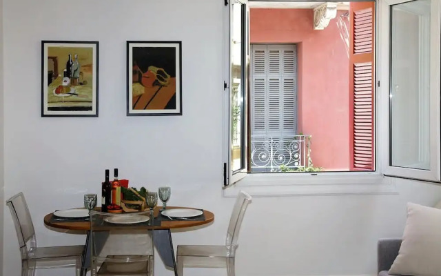 Thea's Residency