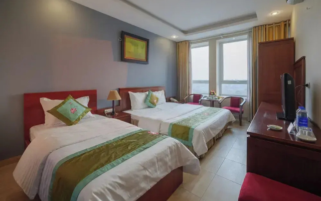 Ngan Ha Hotel