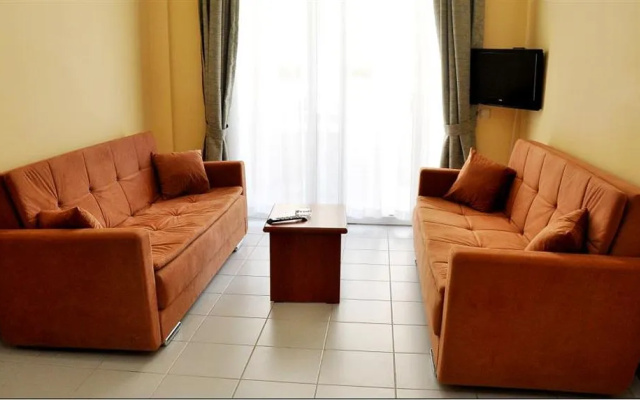 Albatros Apart Hotel