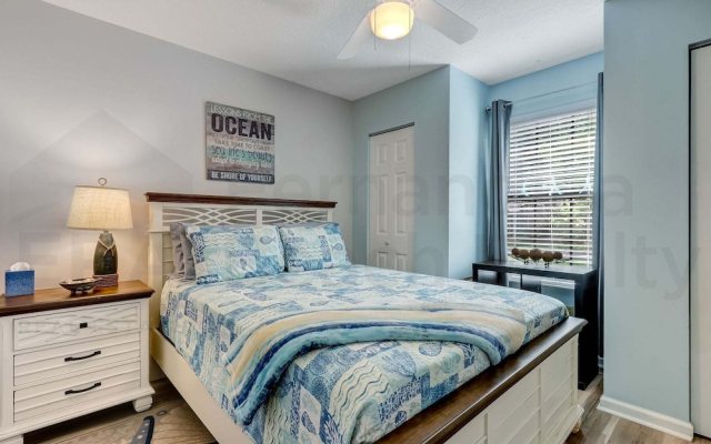 2113 Talbot Ct