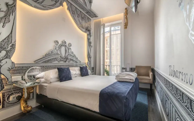 Teatro Boutique Rooms & Suites