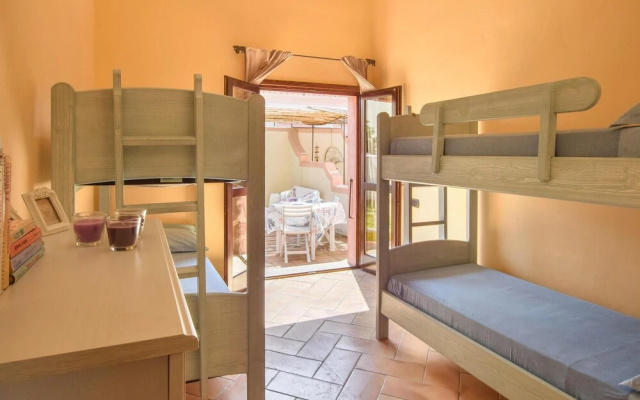Stunning Home in Capo D'orso - Palau With 3 Bedrooms