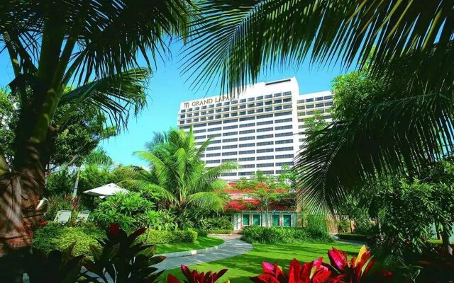 Отель Grand Lapa, Macau вид на фасад