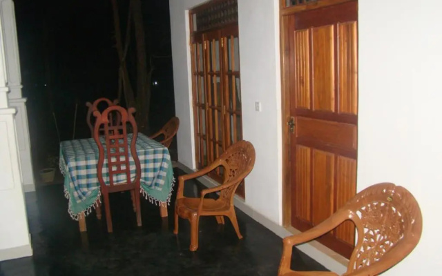 Thuruliya Residence