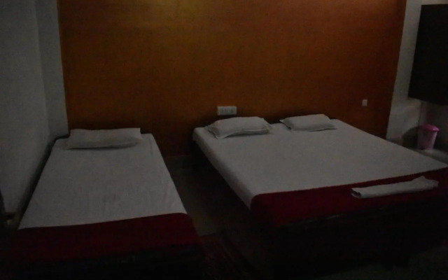 Indira Lodge