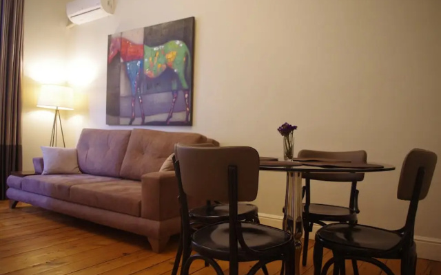 Cosy Flat Walking Distance to Galata Tower