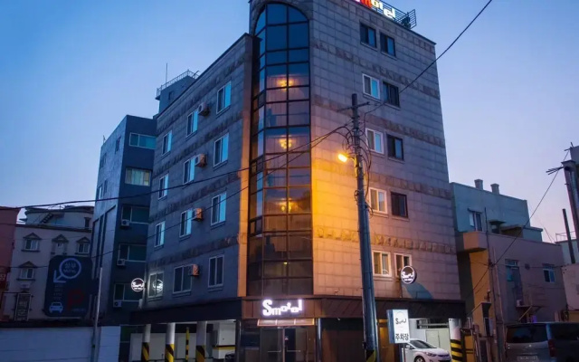 hotelImage