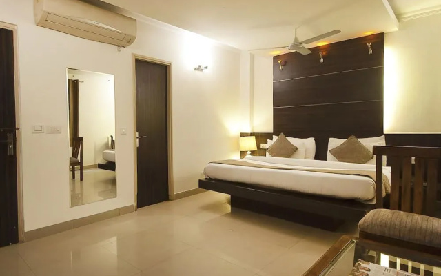 Airport Hotel De Aura
