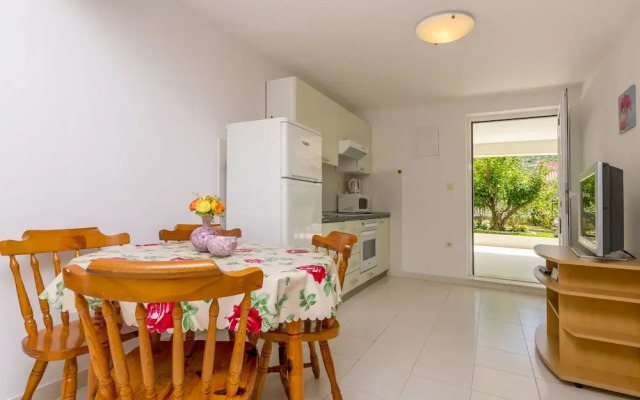 Apartment Bakovic