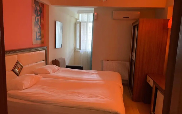 Yakut Hotel