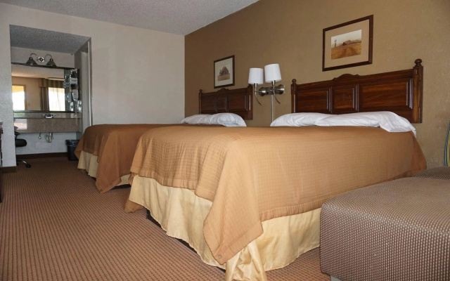 Chaparral Motel