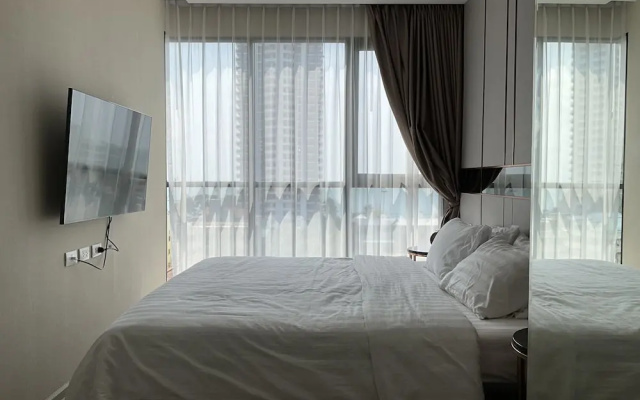 Panora 2-Bedroom Apartment With Sea View