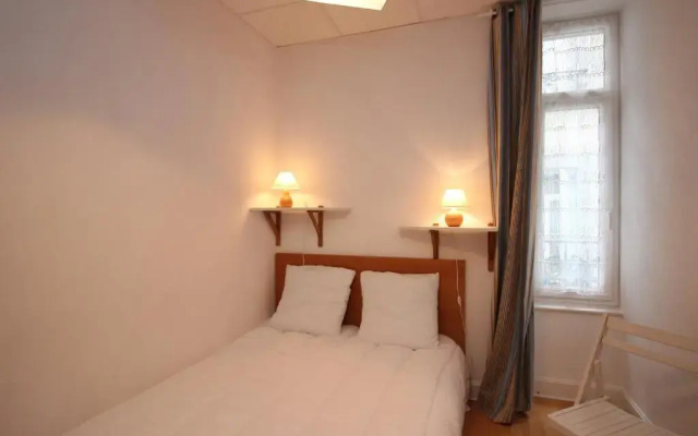 Appartement La Bourboule, 4 pièces, 6 personnes - FR-1-608-39