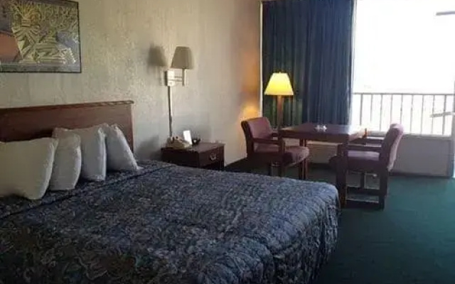 Budgetel Inn