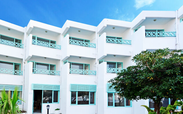 Side Kleopatra Beach Hotel Сиде вид на фасад