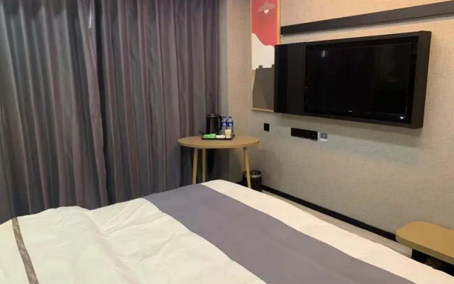 Thank Inn Tianjin Xiqing District Zhongbei Town