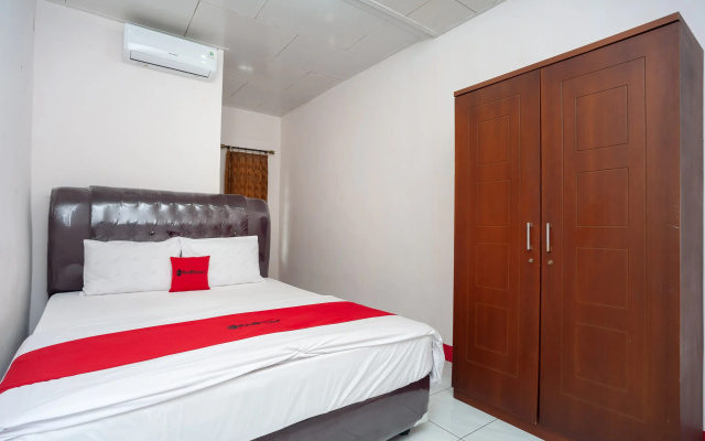 RedDoorz Syariah Near Tugu Juang Jambi 3