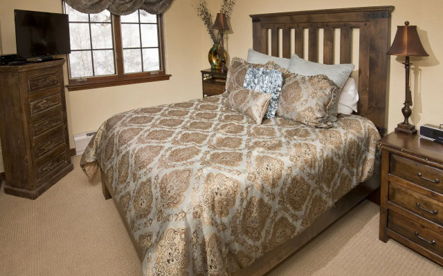 St James Beaver Creek, A Vail Resorts Property