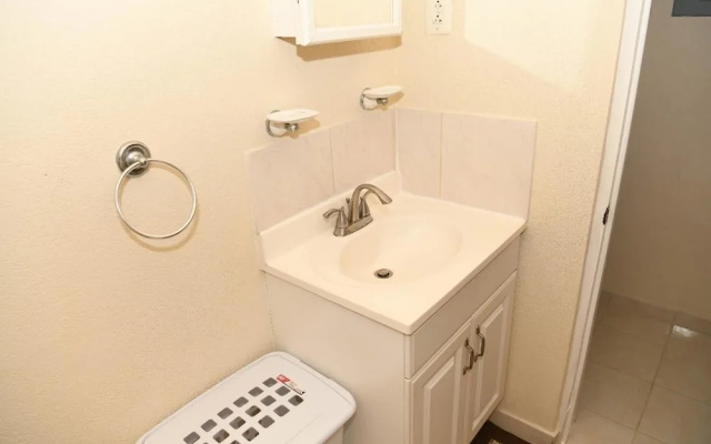 Lux Spacious 3BR Apartment