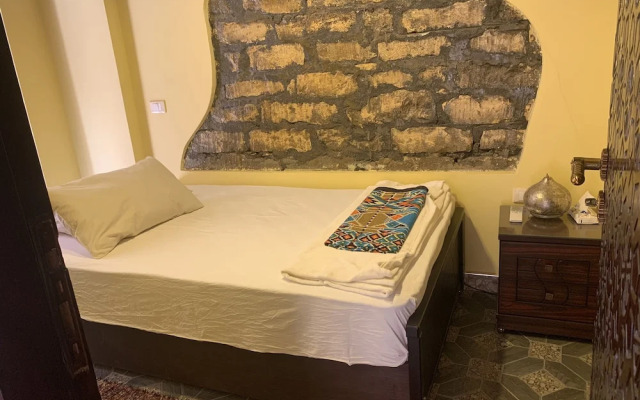 Gamaleya Boutique Hotel