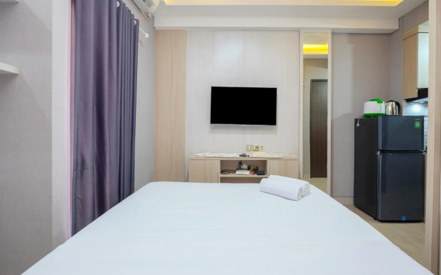 Cozy And Nice Studio At Transpark Cibubur Apartment