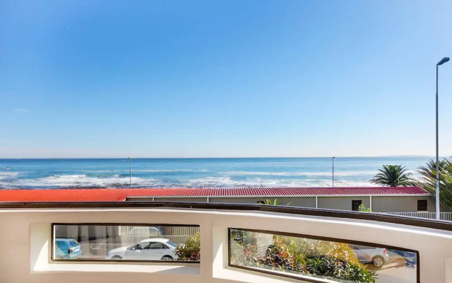 Sea Point Kingsgate Apartment