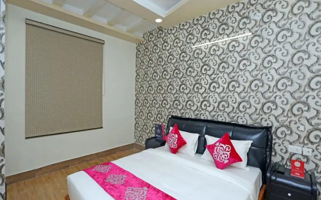 Capital O 16639 Hotel Shri Pushpraj