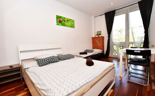 Отель City Central Hostel Swidnicka Польша, Вроцлав - отзывы, цены и фото номеров - забронировать отель City Central Hostel Swidnicka онлайн вид на фасад