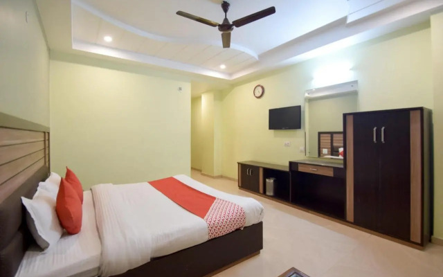 OYO 4690 Hotel Kanta International