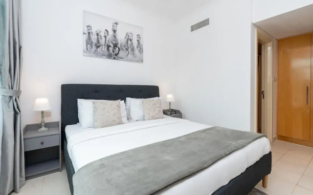 Lux BnB Greens & Views Lake View