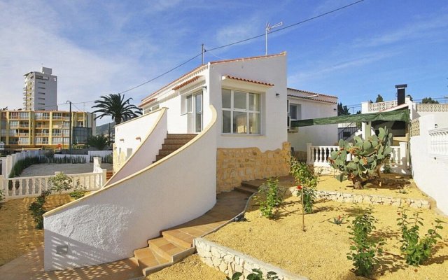 Villa - 6 Bedrooms with Pool and WiFi - 105005
