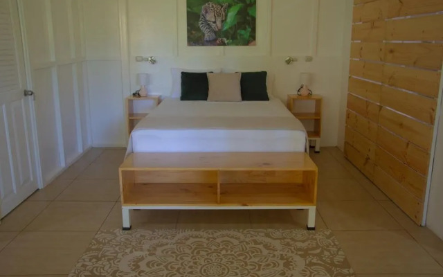 Jaguar Inn Bungalows