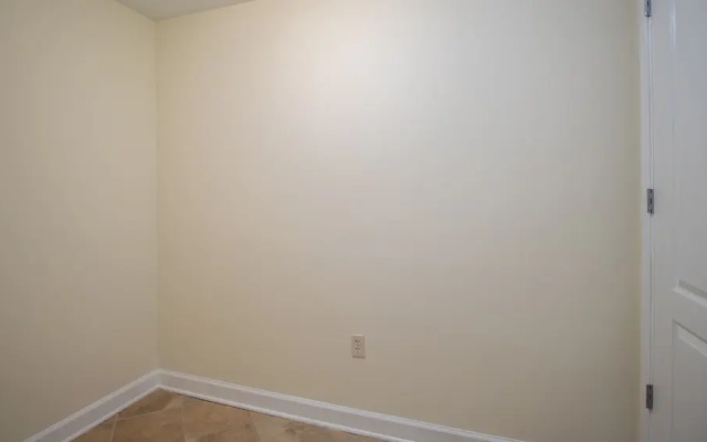 Sienna 1203 Penthouse
