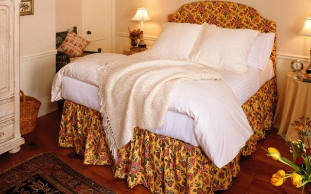 Home Hill Inn