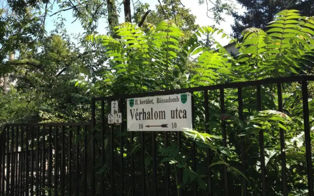 Platán apartman
