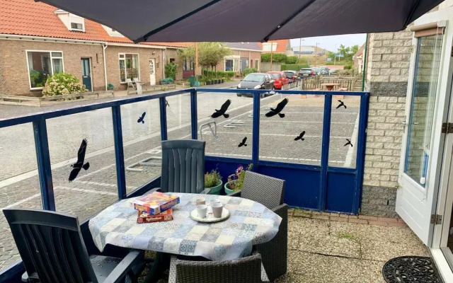 Ground-floor Apartment in Petten in Centre