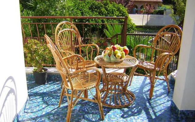 Отель Anna B&b Италия, Мира - отзывы, цены и фото номеров - забронировать отель Anna B&b онлайн балкон