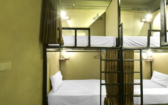 SPOT ON 90705 Spot On Zenz Hotel