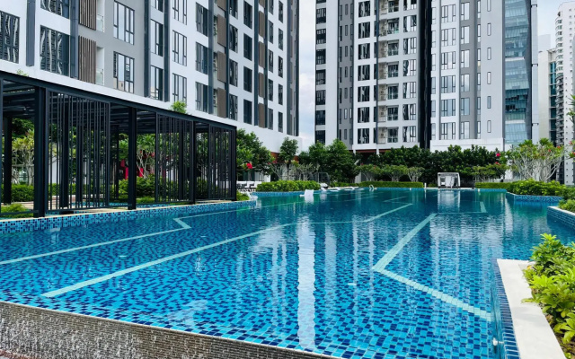 Sentral Suites KL Sentral by NomadNest