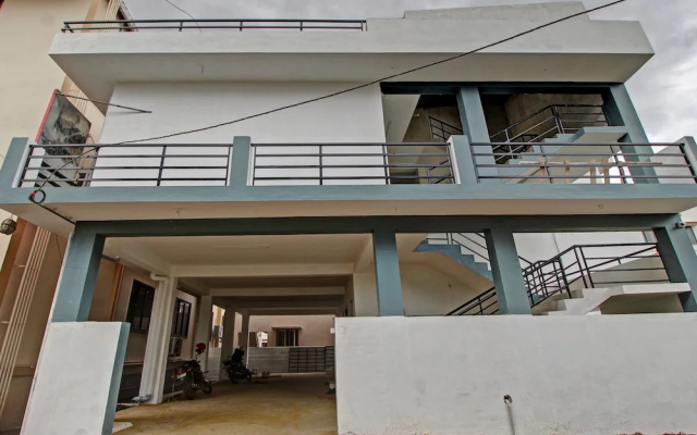 Gsn Residency by OYO Rooms