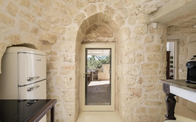 Trullo Cecapesce con Piscina by Wonderful Italy