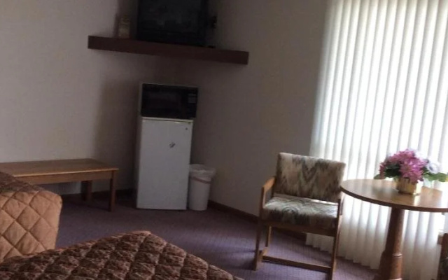 Spring Hill Motel