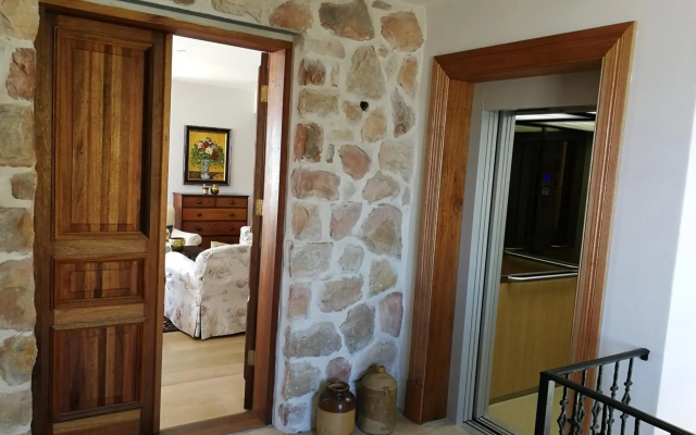 Bakovenbay Luxury Suites