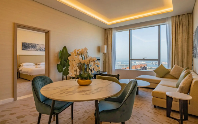 Palm Jumeirah- The Palm Tower 1 2205