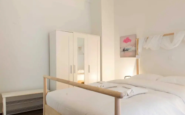 65m² homm Hype Koukaki Flat - B