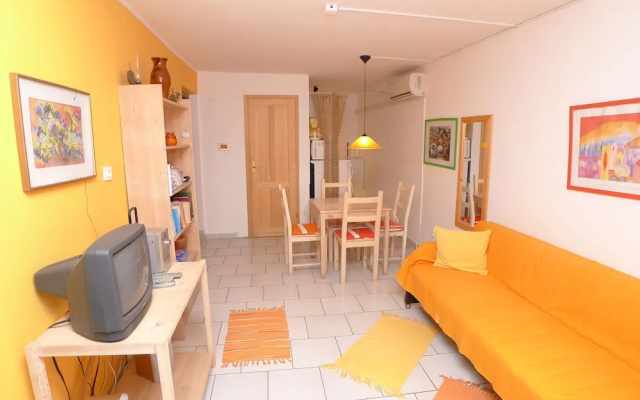 Apartment for 5 Persons With two Bedrooms and Internet