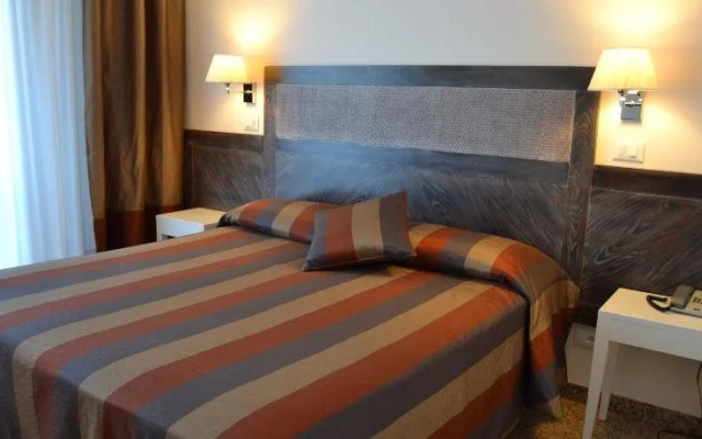International Hotel