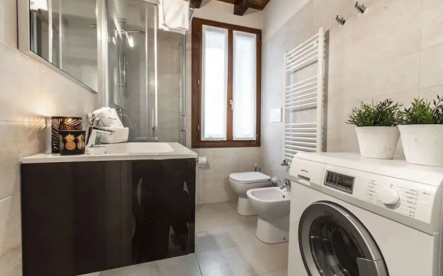 Venetian Exclusive Apartment R&R