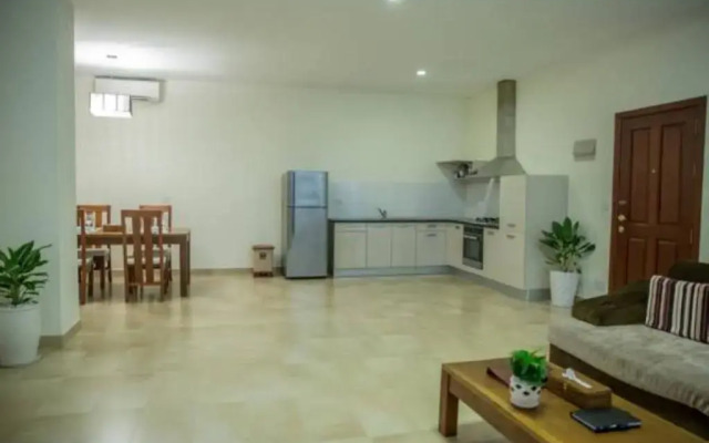 La Residence Suites