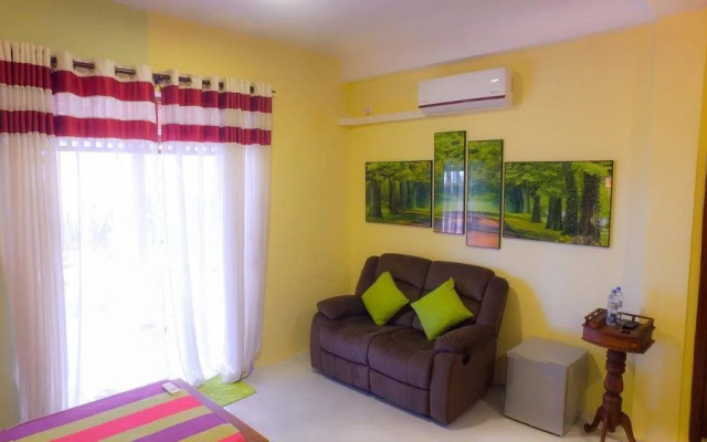 Crazy Coconut Villa